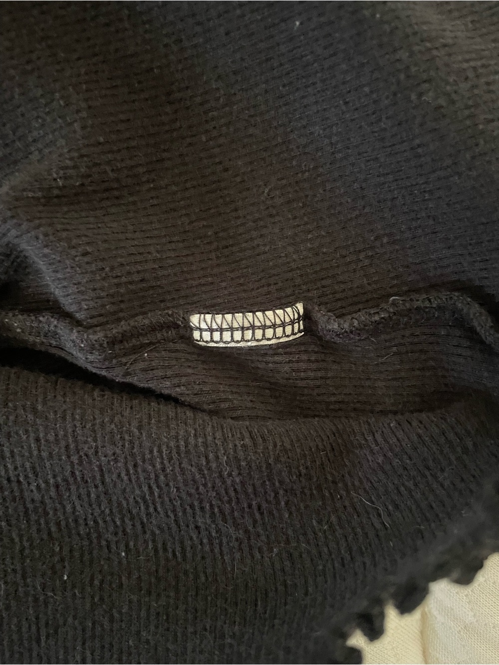Calvin Klein Jeans Black Ribbed V-Neck Cap Sleeve Top with Lettuce Trim - Picture 9 of 9